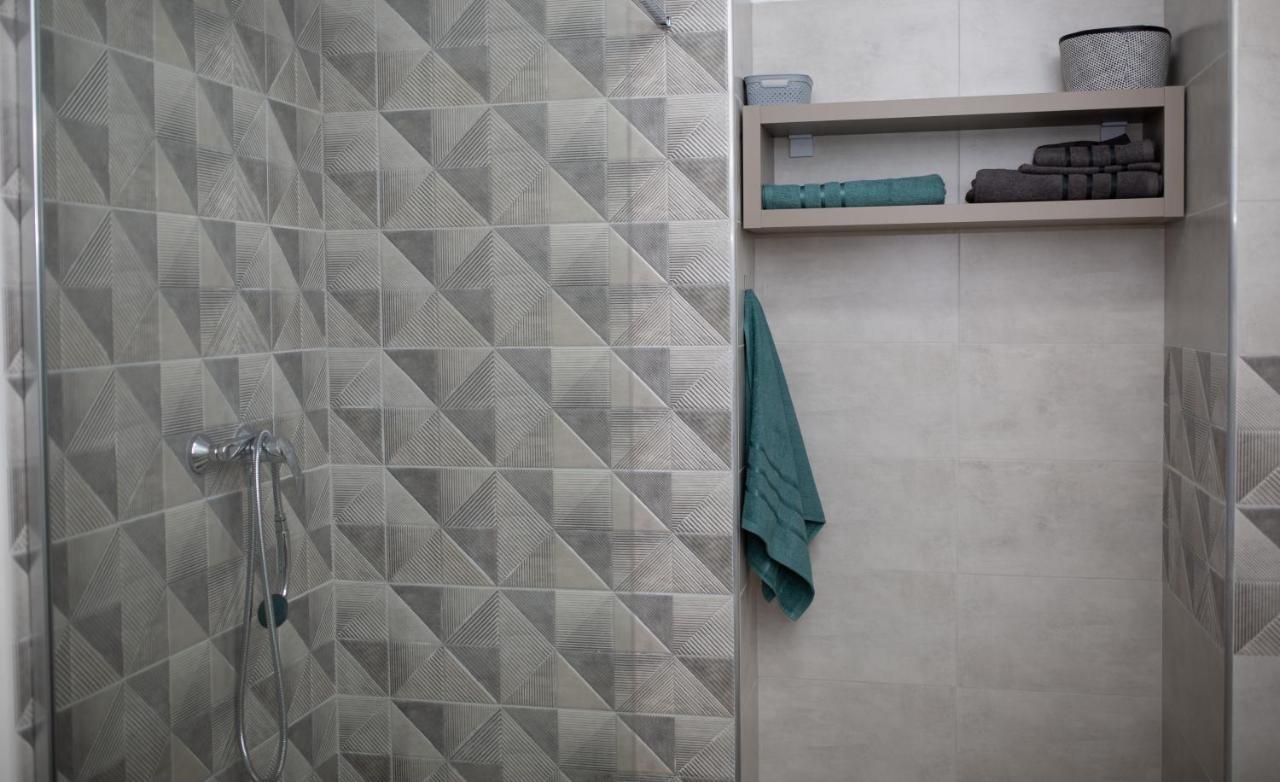 'Just Like Home' Apartment - With Private Parking Place Galaţi Exteriér fotografie