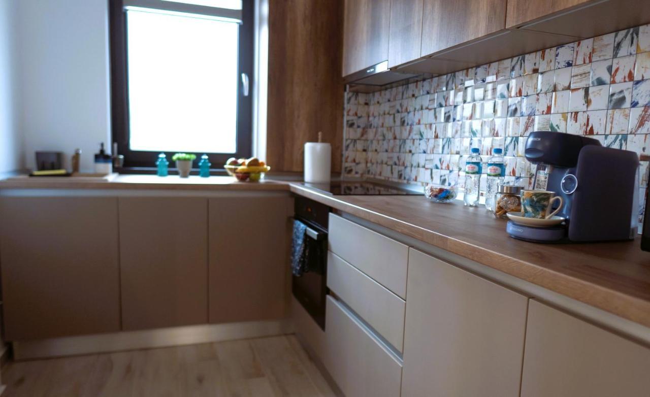 'Just Like Home' Apartment - With Private Parking Place Galaţi Exteriér fotografie
