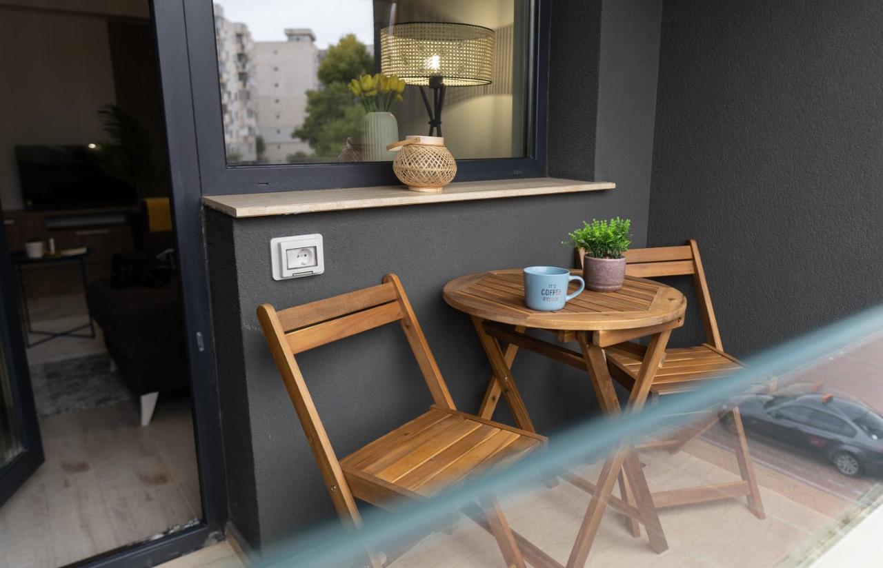 'Just Like Home' Apartment - With Private Parking Place Galaţi Exteriér fotografie