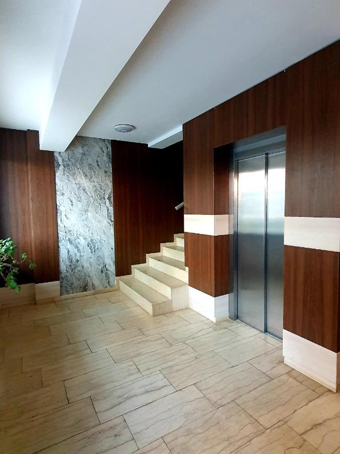 'Just Like Home' Apartment - With Private Parking Place Galaţi Exteriér fotografie